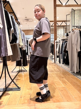 「EKAL（エカル）のアイテム」を使った、チコたんさん（レディース・156cm）の春コーディネート