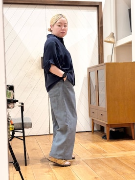 「URBAN RESEARCH DOORS（アーバンリサーチドアーズ）のタックスリーブシャツ（シャツ/ブラウス、ブルー系）」を使った、チコたんさん（レディース・156cm）の春コーディネート