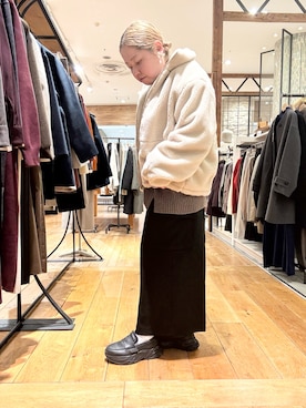 「アイテム（テーラードジャケット）」を使った、チコたんさん（レディース・156cm・40代）の冬コーディネート