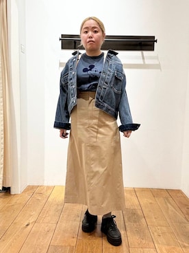「ストレート×イエベ春」｜「アイテム（デニムジャケット）」を使った、チコたんさん（レディース・156cm）の春コーディネート