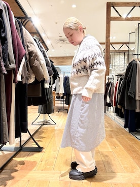 「アイテム（ローファー）」を使った、チコたんさん（レディース・156cm・40代）の秋コーディネート