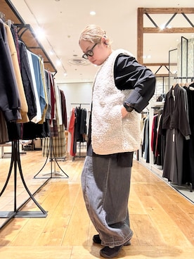 「アイテム（その他アウター）」を使った、チコたんさん（レディース・156cm）の秋コーディネート