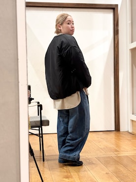 「URBAN RESEARCH DOORS（アーバンリサーチドアーズ）のコットンラウンドヘムカットソー（Tシャツ/カットソー、ホワイト系）」を使った、チコたんさん（レディース・156cm）の秋コーディネート