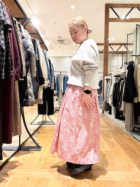 「かぐれ（カグレ）のアイテム」を使った、チコたんさん（レディース・156cm）の春コーディネート