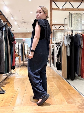 「アラフォーコーデ」｜「アイテム（オールインワン・サロペット）」を使った、チコたんさん（レディース・156cm）の夏コーディネート