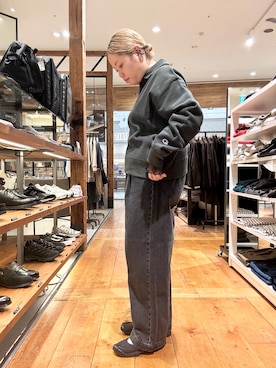 「アイテム（スウェット）」を使った、チコたんさん（レディース・156cm）の秋コーディネート