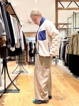 「アイテム（テーラードジャケット）」を使った、チコたんさん（レディース・156cm・40代）の秋コーディネート