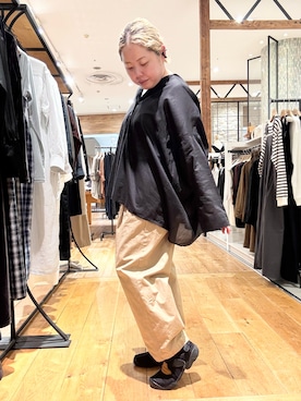 「カジュアル派ブラウス」｜「アイテム（Tシャツ/カットソー）」を使った、チコたんさん（レディース・156cm）の夏コーディネート