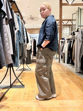「かぐれ（カグレ）のリネン半袖オープンカラーシャツ（シャツ/ブラウス、ブルー系）」を使った、チコたんさん（レディース・156cm）の春コーディネート