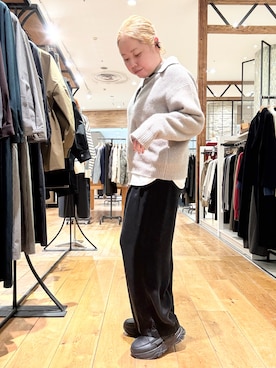 「アイテム（ローファー）」を使った、チコたんさん（レディース・156cm・40代）の秋コーディネート