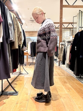 「アイテム（スカート）」を使った、チコたんさん（レディース・156cm・40代）の秋コーディネート