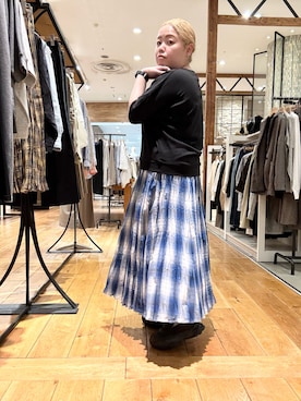「URBAN RESEARCH DOORS（アーバンリサーチドアーズ）のモダールコットン裏毛ドルマンプルオーバー（Tシャツ/カットソー、ブラック系）」を使った、チコたんさん（レディース・156cm）の春コーディネート
