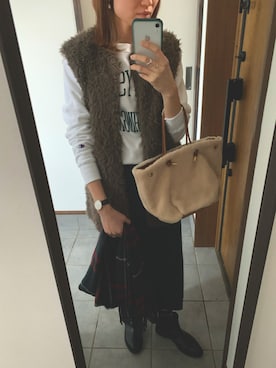 「しまむら（シマムラ）のアイテム（ストール/ショール）」を使った、miqsonさん（レディース・163cm）の冬コーディネート