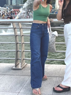 「H&M（エイチ・アンド・エム）のアイテム（デニムパンツ、ブルー系）」を使った、Misaki さん（レディース・162cm）の春コーディネート