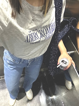 「Abercrombie&Fitch（アバークロンビーアンドフィッチ）のアイテム」を使った、Misaki さん（レディース・162cm）の秋コーディネート