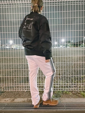 「リラックスコーデ」｜「アイテム（ジャケット/アウター）」を使った、misiaさん（レディース・165cm）の冬コーディネート