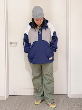 「ニットキャップ」｜「アイテム（ナイロンジャケット）」を使った、misiaさん（レディース・165cm）の秋コーディネート