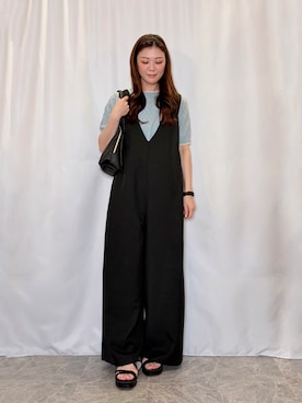 「SHOO・LA・RUE（シューラルー）の【軽量/2WAY】ロングハンドル ラウンドトートバッグ（トートバッグ、ブラック系）」を使った、おうめさん（レディース）の春コーディネート