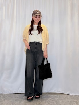 「SHOO・LA・RUE（シューラルー）の【洗濯機可/選べる6色】ナチュラルな風合いが魅力 ゆったり楊柳シアードルマンブラウス（シャツ/ブラウス、イエロー系）」を使った、おうめさん（レディース）の夏コーディネート