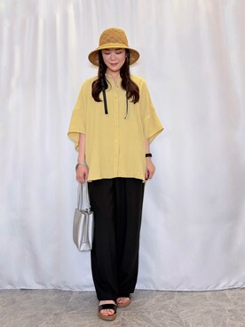 「アイテム（ハット、イエロー系）」を使った、おうめさん（レディース・160cm）の春コーディネート