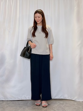 「SHOO・LA・RUE（シューラルー）の片手ではけるサンダル　シューダル26SS（サンダル、シルバー系）」を使った、おうめさん（レディース）の夏コーディネート