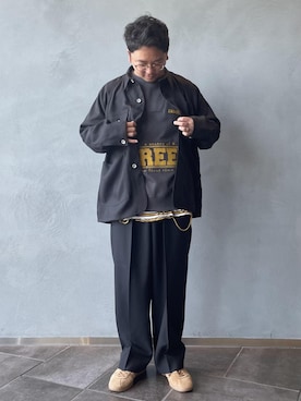 「ADAM ET ROPE'（アダムエロペ）のアイテム（スウェット）」を使った、三浦準矢さん（メンズ・166cm）の秋コーディネート