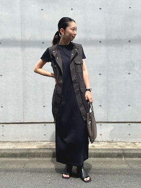 「LAURA DI MAGGIO（ローラディマッジオ）のアイテム」を使った、MITSUMIさん（レディース・161cm）の秋コーディネート