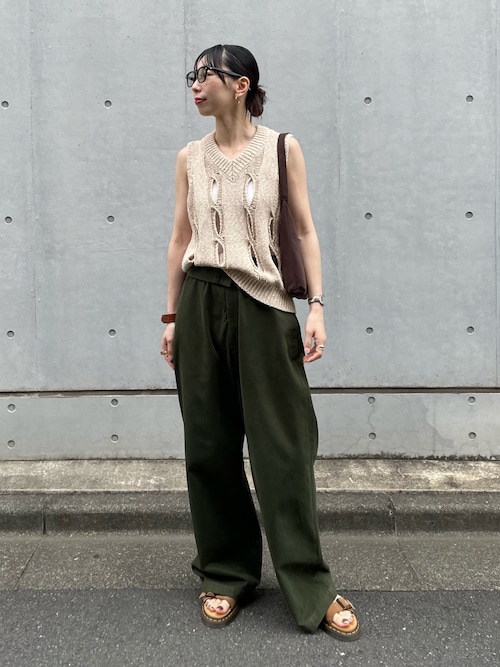 MAISON SPECIAL◆ニットベスト(厚手)/FREE/アクリル/KHK/Distressed Effect FringeKnitVest// SALE】Distressed Effect Fringe Knit Vest