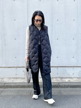 「at12:03（アットイチニーゼロサン）のアイテム」を使った、MITSUMIさん（レディース・161cm）の秋コーディネート