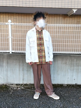 「ADAM ET ROPE'（アダムエロペ）のアイテム（スニーカー）」を使った、Astroさん（メンズ・168cm）の秋コーディネート
