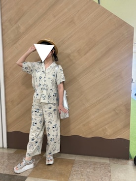 「アイテム（その他シューズ、グレー系）」を使った、りなぴ。＊さん（レディース・154cm）の秋コーディネート