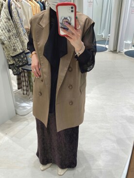 「KBF（ケイビーエフ）のアイテム（ベスト、ベージュ系）」を使った、みかさん（レディース・149cm）の秋コーディネート