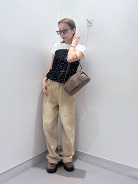 「アイテム（モカシン/デッキシューズ）」を使った、umeさん（レディース・163cm）の秋コーディネート