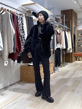 「LEPSIM（レプシィム）のアイテム（サンダル）」を使った、umeさん（レディース・163cm）の秋コーディネート