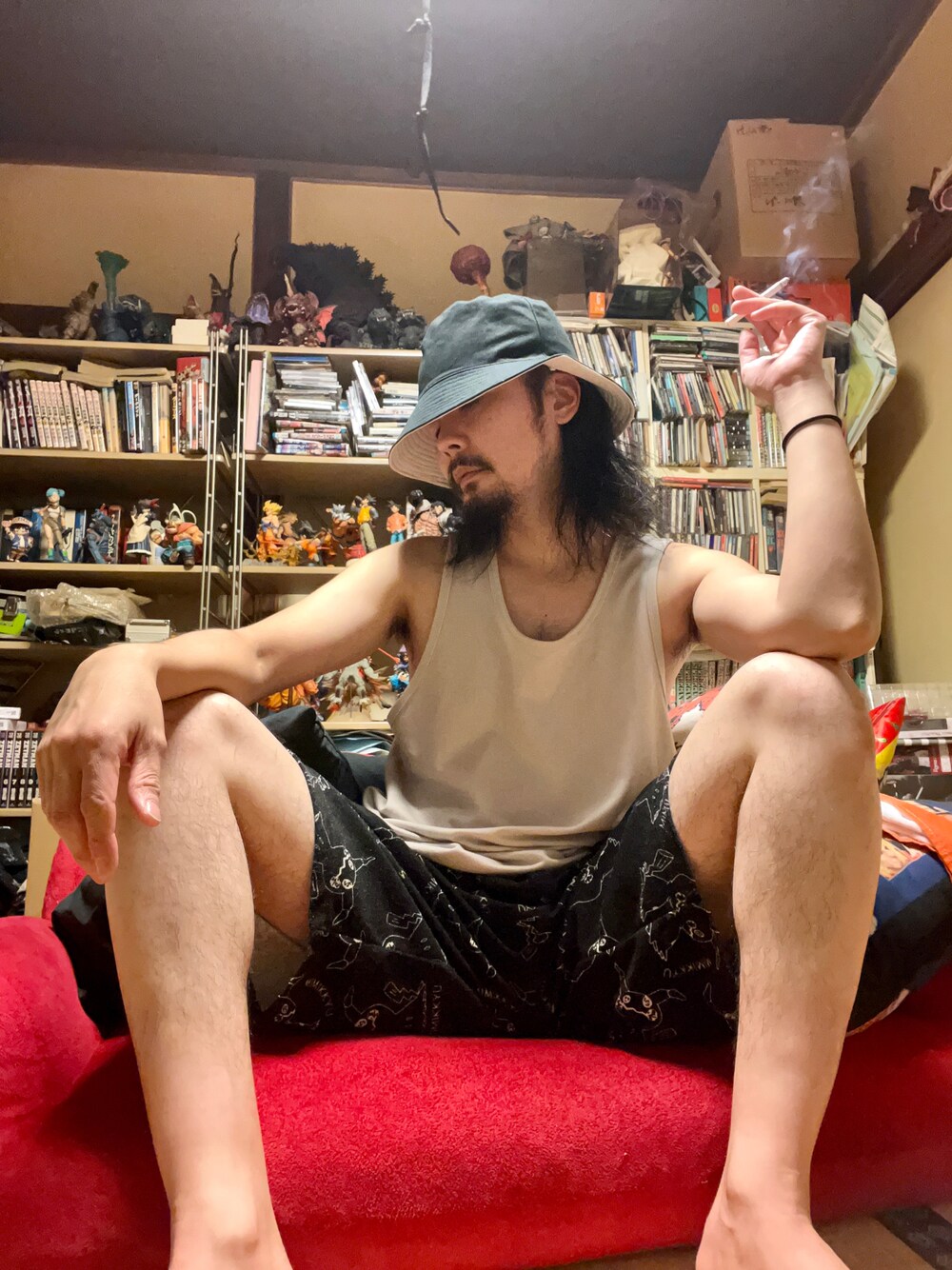 「no brandのアイテム（トップス、レッド系）」を使った、下痢便太郎時貞さん（メンズ・175cm）の夏コーディネートの1枚目の写真