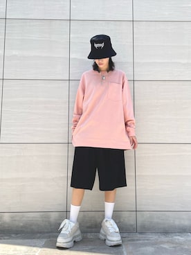 「BlackEyePatch（ブラックアイパッチ）のアイテム」を使った、Hikaru Shimizuさん（レディース・165cm）の春コーディネート