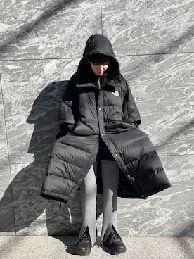 THE NORTH FACEのポンチョを使ったレディース人気ファッション