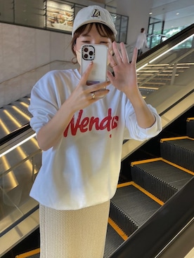 「DISCOAT（ディスコート）のアイテム（スウェット）」を使った、CHIHIROさん（レディース・160cm）の秋コーディネート