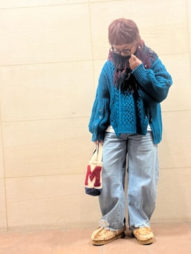 「アイテム（モカシン/デッキシューズ）」を使った、せんちゃんさん（レディース・150cm）の冬コーディネート