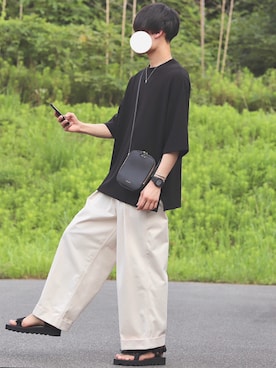 「markaware（マーカウェア）のアイテム（チノパンツ）」を使った、DAISUKE.さん（メンズ・177cm）の夏コーディネート