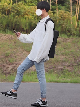 「INTER FACTORY（インターファクトリー）のファッションインフルエンサー DAISUKE - ダブルベルトメッシュレザーリュック　made in INTER FACTORY（バックパック/リュック）」を使った、DAISUKE.さん（メンズ・177cm）の夏コーディネート