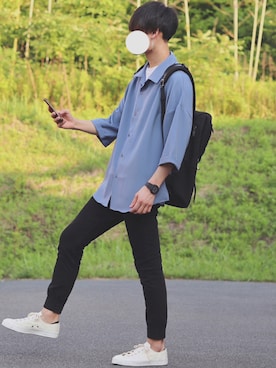 「YOUNG&OLSEN The DRYGOODS STORE（ヤングアンドオルセン）のアイテム（スニーカー）」を使った、DAISUKE.さん（メンズ・177cm）の夏コーディネート