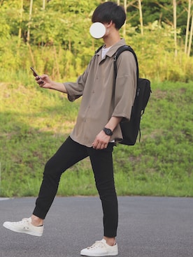 「YOUNG&OLSEN The DRYGOODS STORE（ヤングアンドオルセン）のアイテム（スニーカー）」を使った、DAISUKE.さん（メンズ・177cm）の夏コーディネート
