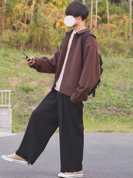 「INTER FACTORY（インターファクトリー）のアイテム（ブルゾン）」を使った、DAISUKE.さん（メンズ・177cm）の秋コーディネート