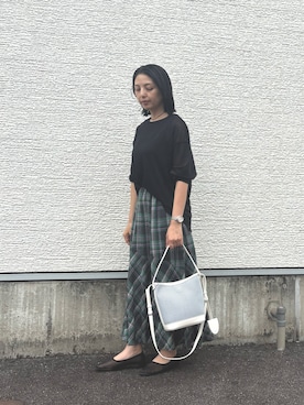 「ITEMS URBANRESEARCH（アイテムズ アーバンリサーチ）のチェック切替えスカート（スカート、グリーン系）」を使った、はやしさん（レディース・161cm）の秋コーディネート