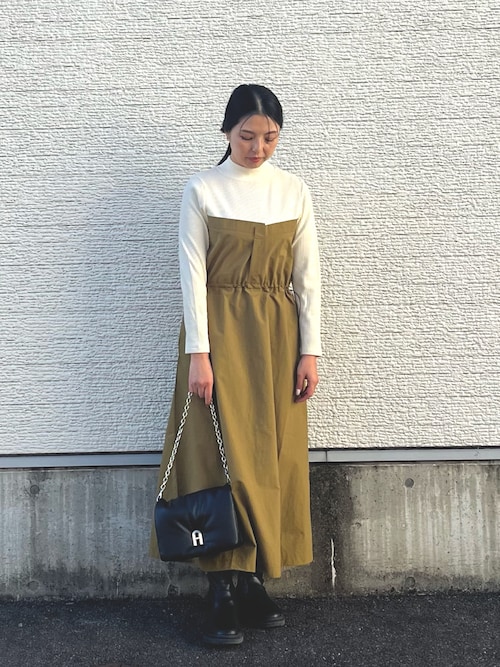 【美品】room306contemporaryリブドッキングワンピース ITEMS URBANRESEARCH ワンピース リブドッキングナイロン