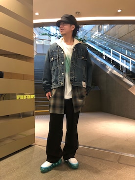 「ROYAL FLASH（ロイヤルフラッシュ）のアイテム（シューズ）」を使った、motohisaさん（メンズ・176cm）の冬コーディネート