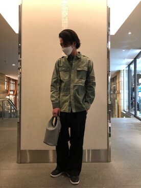 「ISAMU KATAYAMA BACKLASH（イサムカタヤマバックラッシュ）のアイテム（トップス）」を使った、motohisaさん（メンズ・176cm）の冬コーディネート
