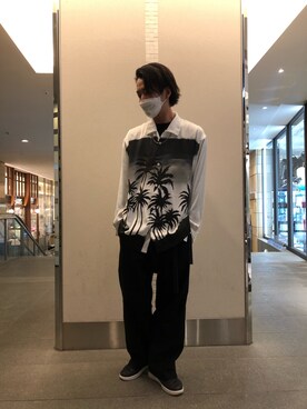 「ISAMU KATAYAMA BACKLASH（イサムカタヤマバックラッシュ）のアイテム（トップス）」を使った、motohisaさん（メンズ・176cm）の冬コーディネート