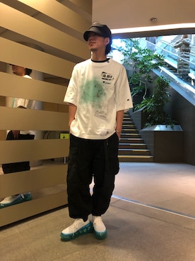 「ROYAL FLASH（ロイヤルフラッシュ）のアイテム（シューズ）」を使った、motohisaさん（メンズ・176cm）の冬コーディネート